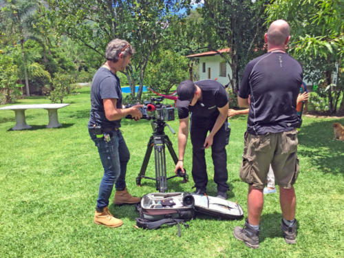 Equipo-de-produccion-Nat-Geo-en-EL-MANGAL